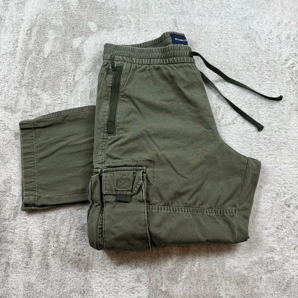 Abercrombie fitch military cargo pants men’s size Medium‎ 32X28 olive green